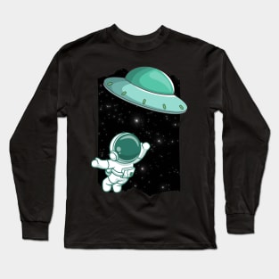 Floating astronaut Ufo alien abduction funny cute spaceship moon mars cosmic space Long Sleeve T-Shirt